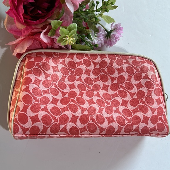 Coach Coated Canvas Pink Red Cosmetics Pouch 9” Coach coated Canvas Travel - Picture 2 of 16